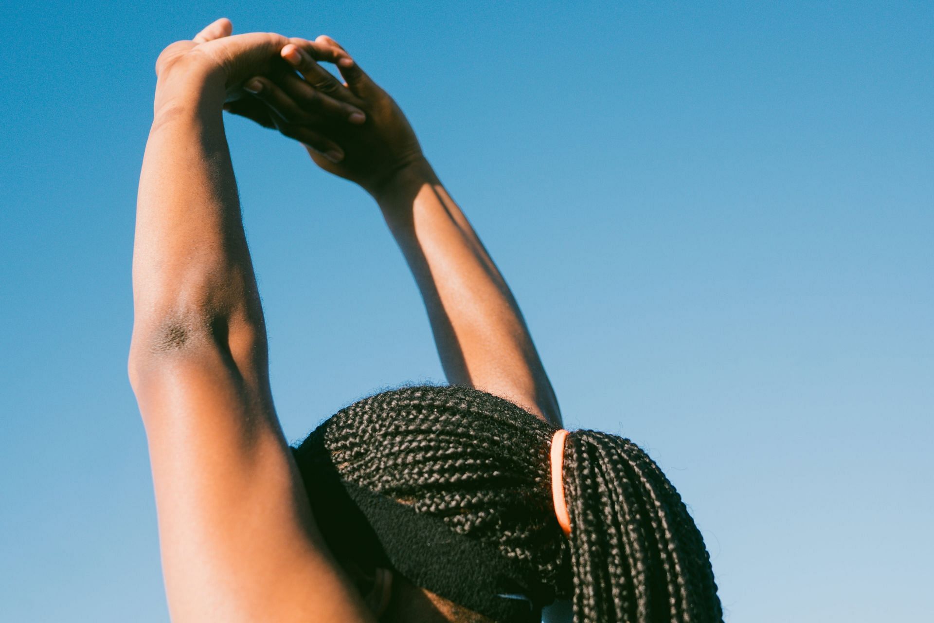 Importance of back warm up (image sourced via Pexels / Photo by rfstudio)